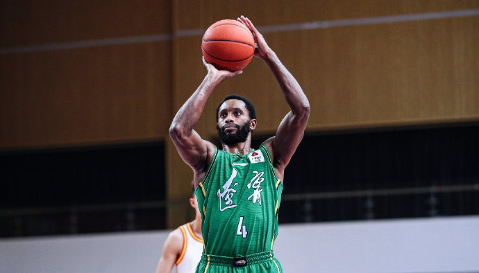 曝辽宁队将裁掉桑普森