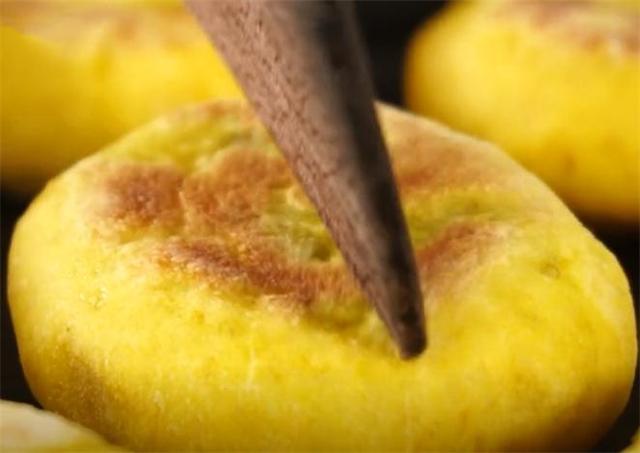 南瓜别再煮粥吃了，这样做暄软香甜，营养又美味，比蛋糕还好吃休闲区蓝鸢梦想 - Www.slyday.coM