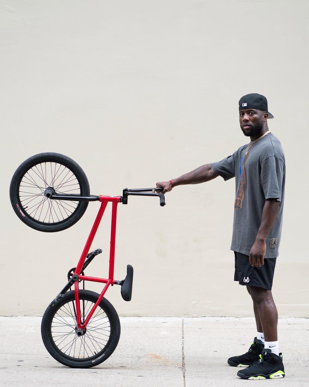 bmx运动员nigelsylvester正式加入jordanbrand