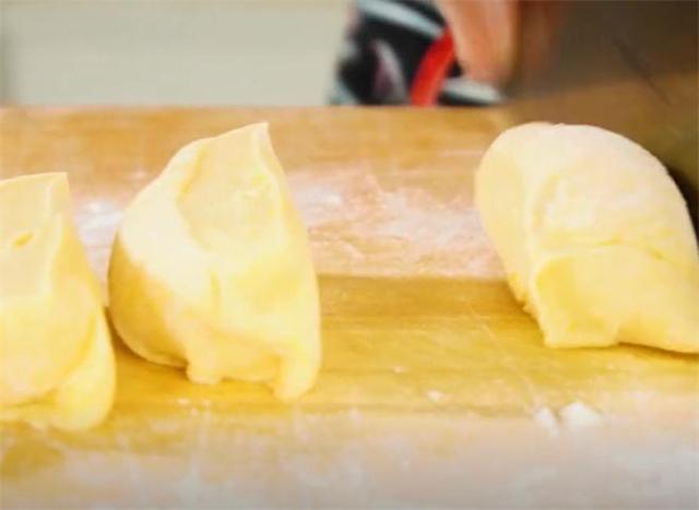 南瓜别再煮粥吃了，这样做暄软香甜，营养又美味，比蛋糕还好吃休闲区蓝鸢梦想 - Www.slyday.coM