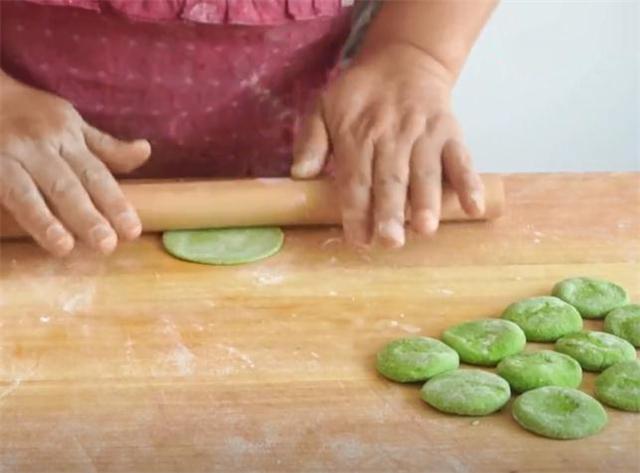 馒头这么做真好吃,多加1样食材,松软香甜,一次蒸一锅不够吃休闲区蓝鸢梦想 - Www.slyday.coM 馒头这么做真好吃,多加1样食材,松软香甜,一次蒸一锅不够吃休闲区蓝鸢梦想 - Www.slyday.coM