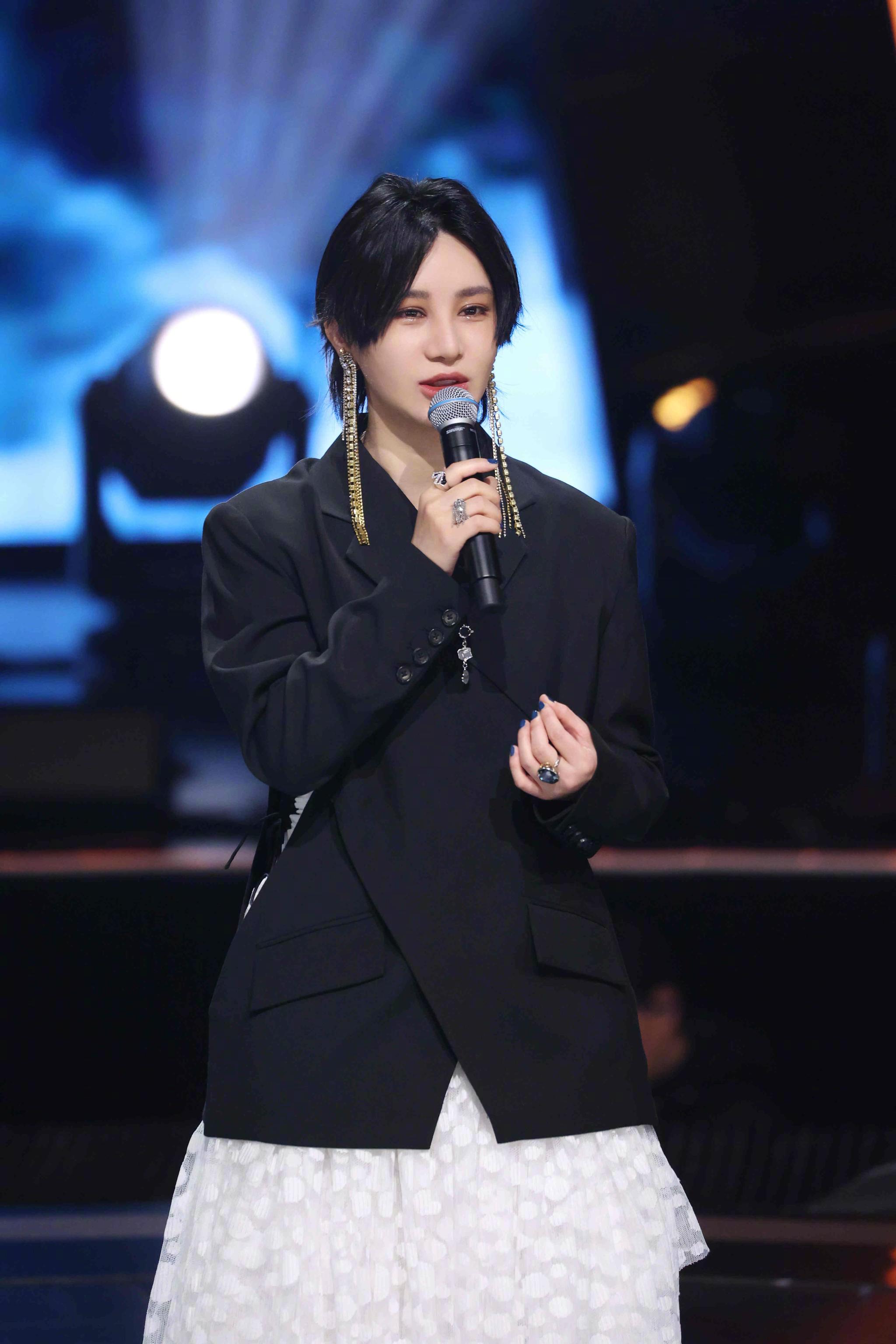 电音女王尚雯婕加盟了做音乐合伙人
