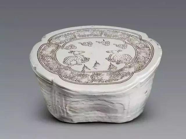 非遗过大年文化进万家老家好礼陉乡情井陉窑产品展示