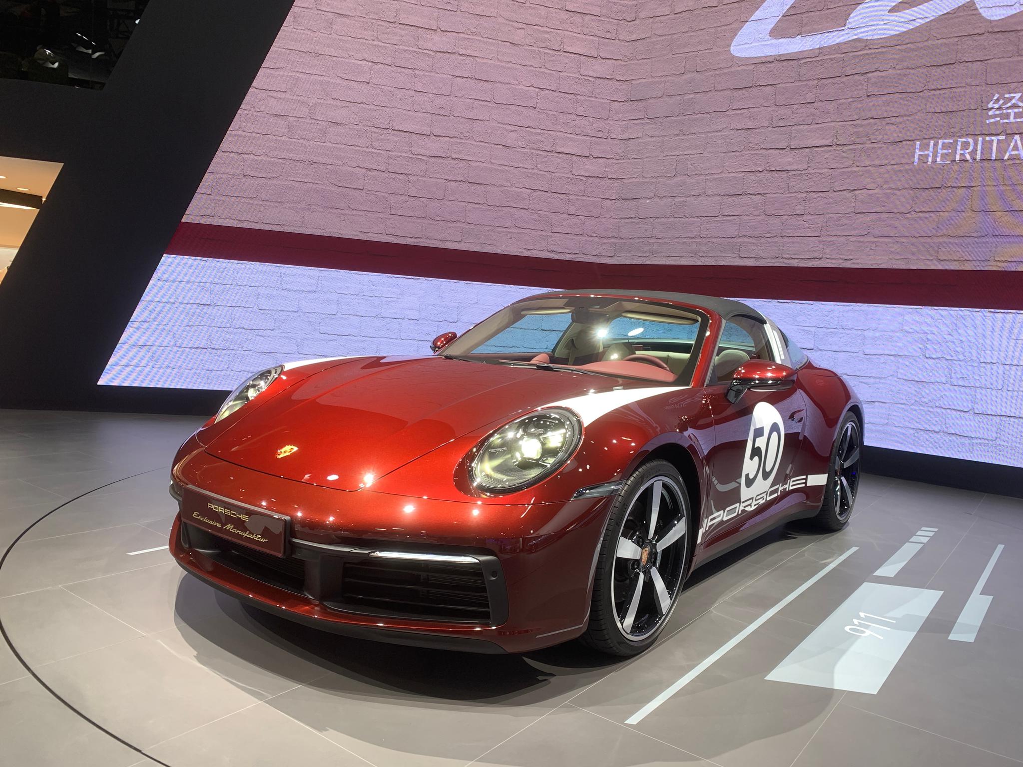 保时捷992一定很香,即便是普通卡雷拉s,赛道都快得一比…………-新浪