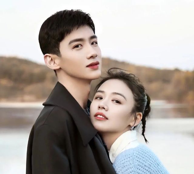 白敬亭马思纯新剧《你是我的城池营垒》:直男直女的恋爱也超好嗑|你是