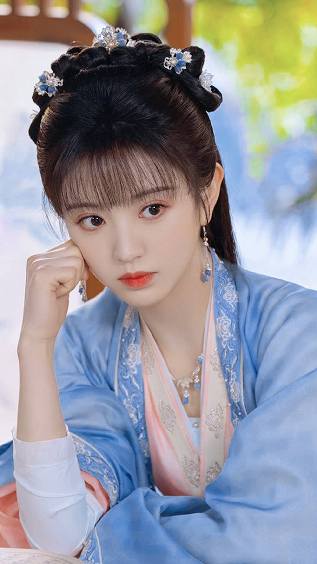 李薇|卿卿日常_高清图集_新浪网