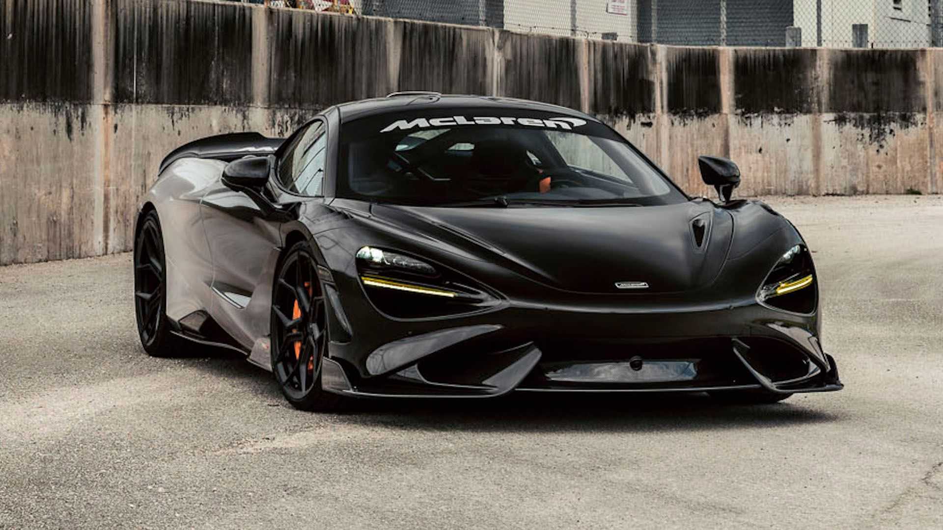 迈凯伦765lt改装案例:黑灰渐变色 vossen