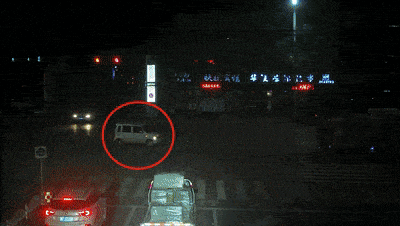 【暖心警事】速度与激情的背后，是涿州公安交警的满格担当，警车引导断指伤者就医！休闲区蓝鸢梦想 - Www.slyday.coM