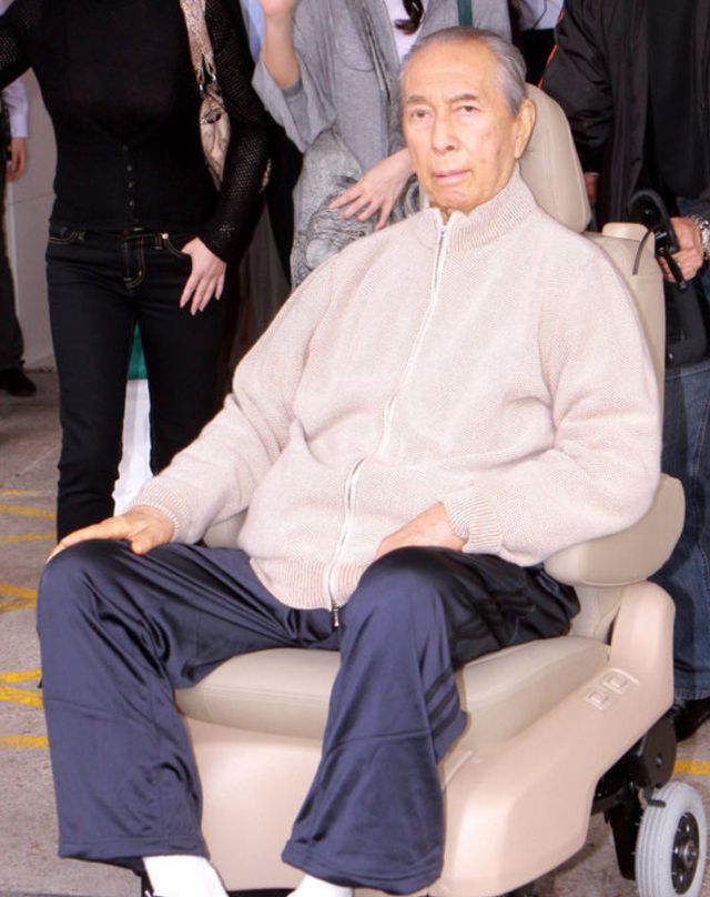 气疯梁安琪甩掉赌王嫁初恋见好就收的邓咏诗现状如何