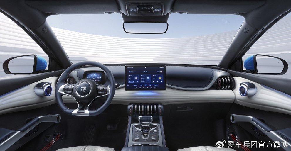 15万级纯电SUV推荐 这两款热门车型到底怎么选？