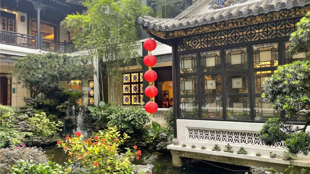 广州真正的4家老字号茶楼,一进门全是本地人,游客根本摸不到|园林|茶楼|酒家|老字号|莲香楼_新浪新闻