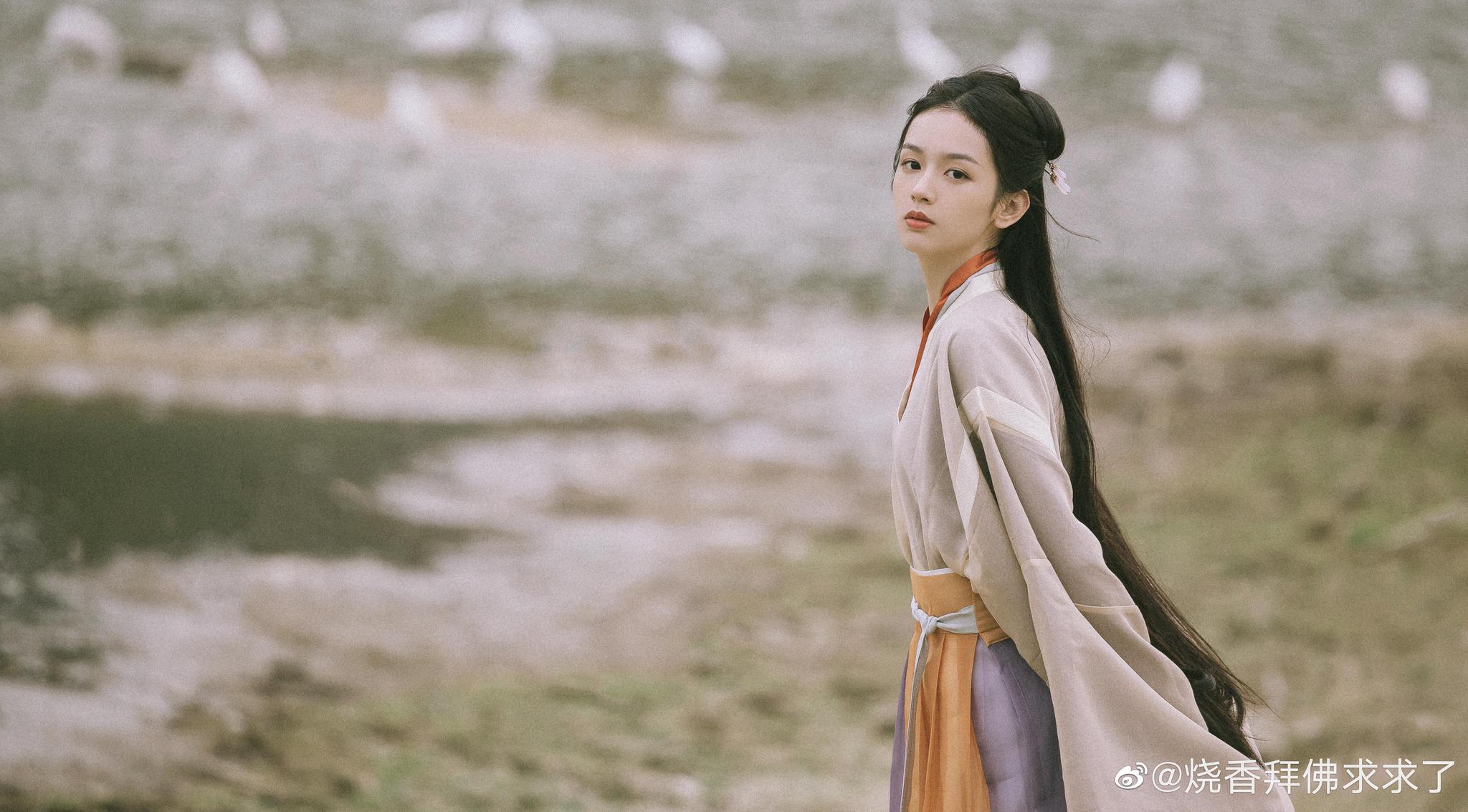 周也太太太适合古风了想念阿湘的第n个夜