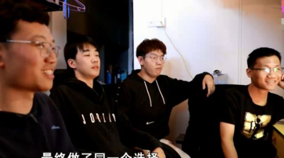 中南大学博士生校草,意外因颜值走红,同学:他的室友也不一般休闲区蓝鸢梦想 - Www.slyday.coM 中南大学博士生校草,意外因颜值走红,同学:他的室友也不一般休闲区蓝鸢梦想 - Www.slyday.coM