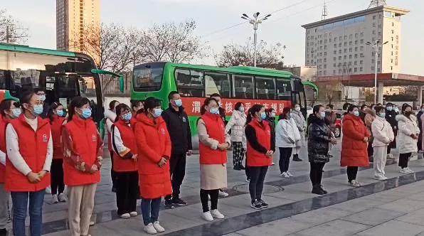 驰援西安！渭南多地医务人员紧急出发！休闲区蓝鸢梦想 - Www.slyday.coM