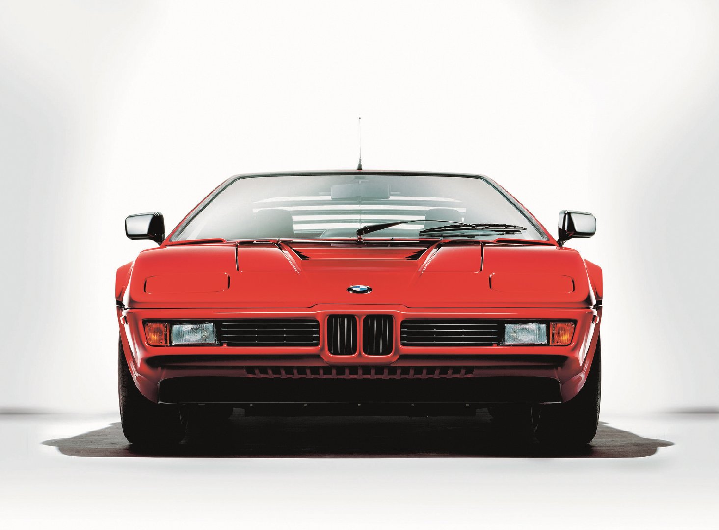 奔腾70年代:人人都是countach之9:bmw m1 (e26)1978