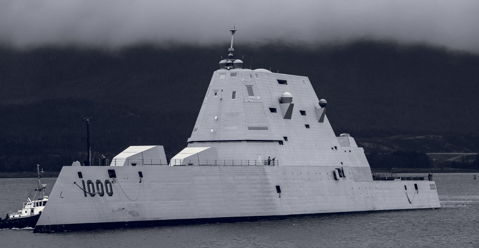 华而不实科幻战舰朱姆沃尔特级驱逐舰进排气道被隐藏