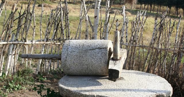 二月二龙抬头,老传统要牢记:3不动、4要做、6要吃,今年起好头休闲区蓝鸢梦想 - Www.slyday.coM 二月二龙抬头,老传统要牢记:3不动、4要做、6要吃,今年起好头休闲区蓝鸢梦想 - Www.slyday.coM