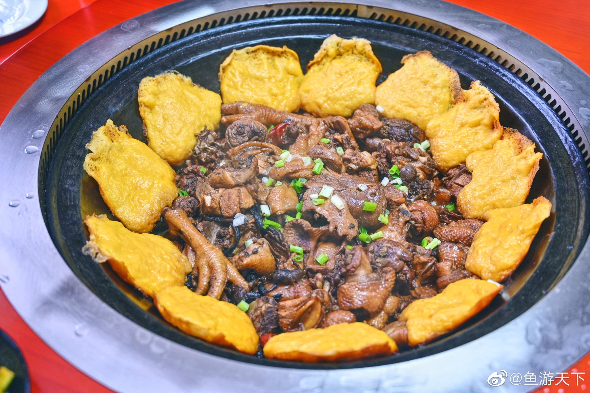 邱吉林一定要尝一次最低到的东北铁锅炖……_高清图集_新浪网