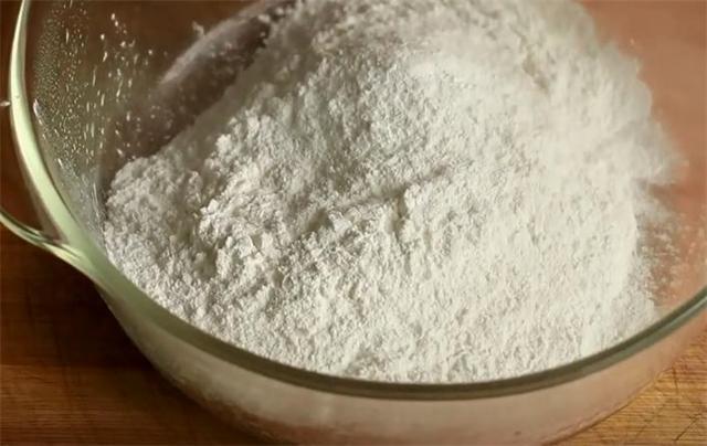 家里有手脚冰凉的,快学会这道汤,补气活血,再也不怕手脚冰凉了休闲区蓝鸢梦想 - Www.slyday.coM 家里有手脚冰凉的,快学会这道汤,补气活血,再也不怕手脚冰凉了休闲区蓝鸢梦想 - Www.slyday.coM