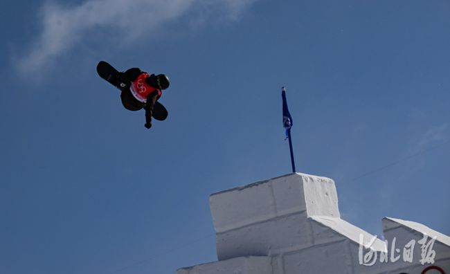 聚焦北京冬奥会|“雪长城”亮相!休闲区蓝鸢梦想 - Www.slyday.coM 聚焦北京冬奥会|“雪长城”亮相!休闲区蓝鸢梦想 - Www.slyday.coM