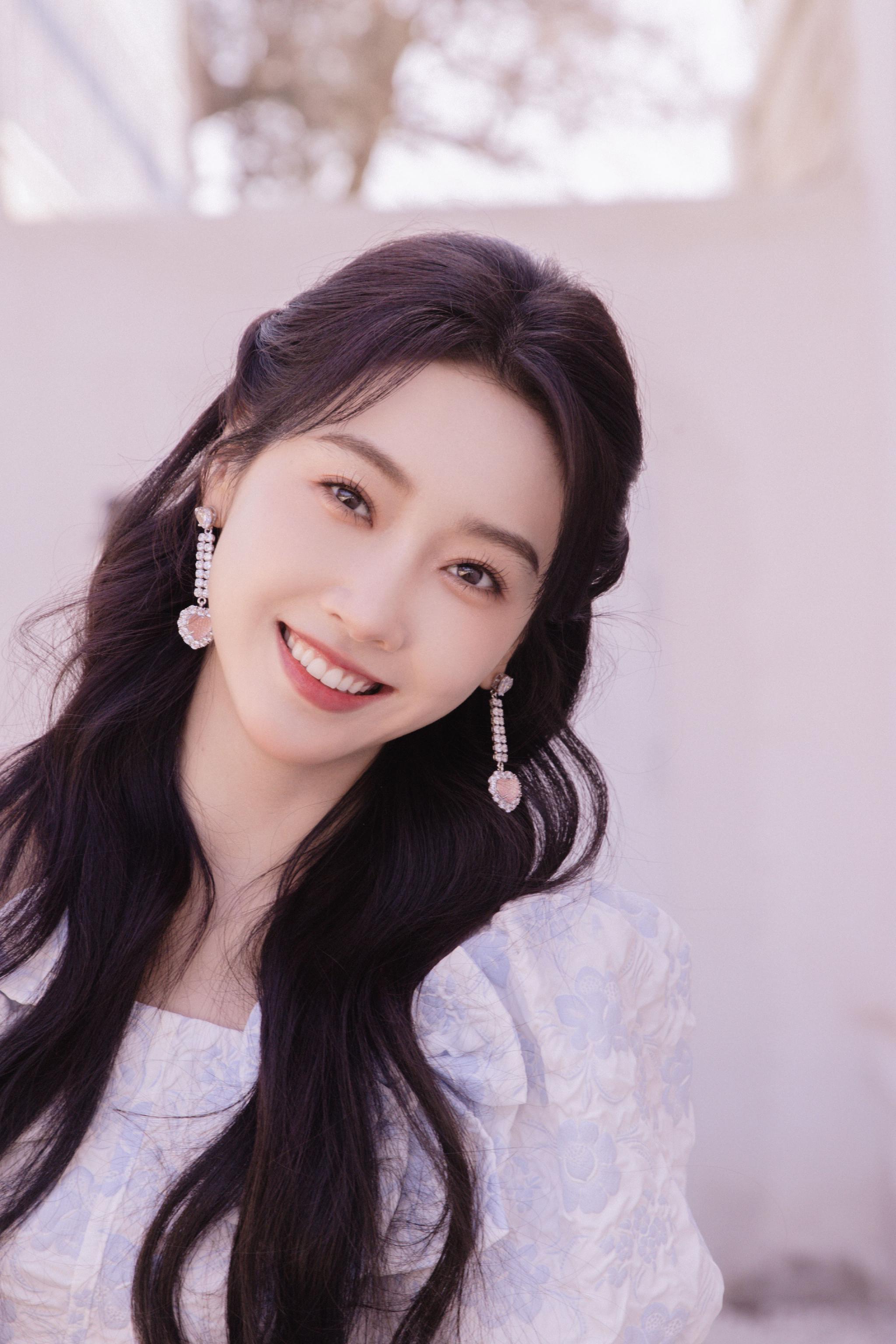 宣璐 梦幻城堡中的公主|梦幻城堡|宣璐|公主_新浪新闻