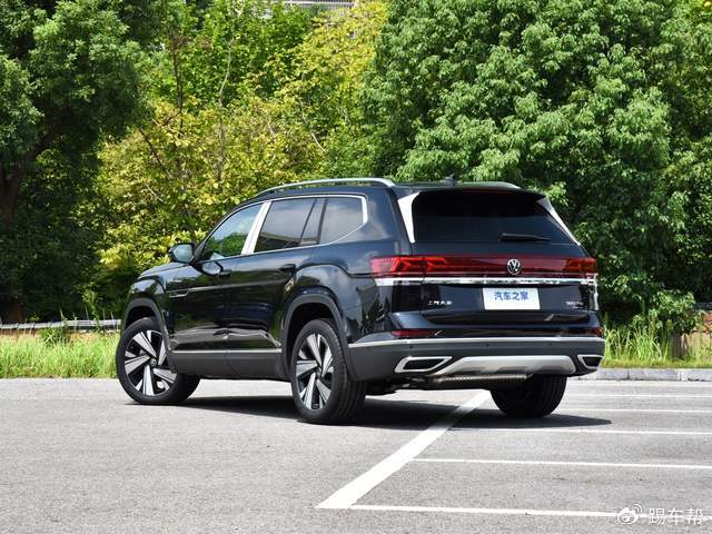 说到7座suv,大众途昂和丰田汉兰达是消费者始终绕不开两款的车型,虽然