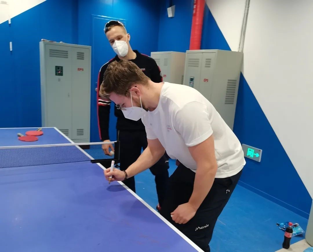 “奖牌有你们的一半！”北京冬奥村健身团队为何赢得他们点赞？休闲区蓝鸢梦想 - Www.slyday.coM