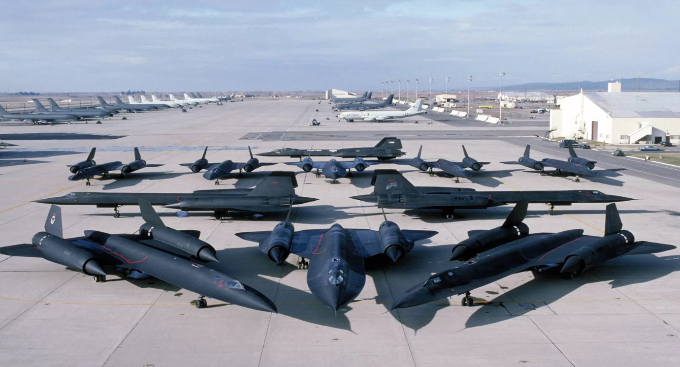 可高超音速巡航的sr-72,侦察打击样样都行,实属一把利器