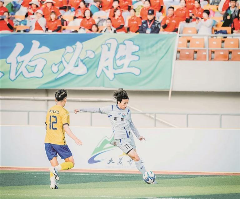 Yang Guangyong wins best shooter award in Qinghai Super League