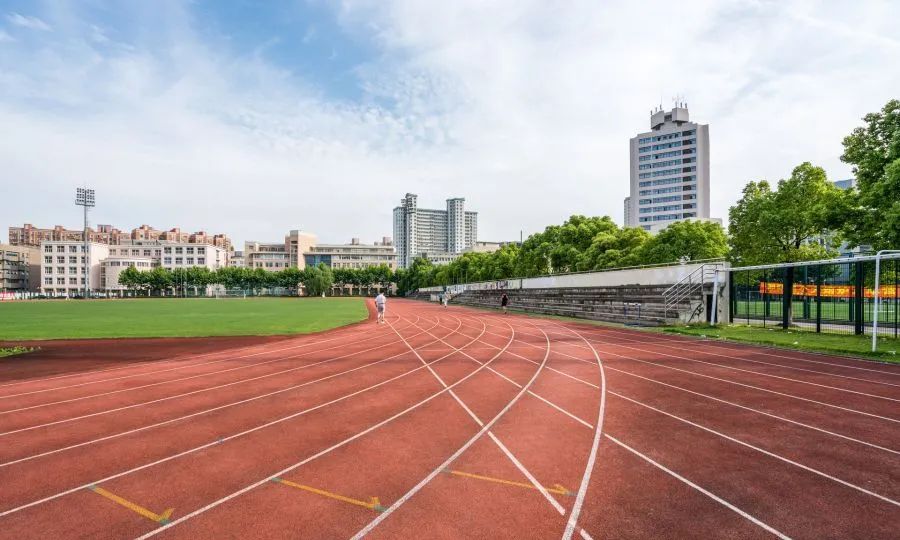 我国各地区最牛大学有哪些?这7所,堪称“黑马”!附最新分数线休闲区蓝鸢梦想 - Www.slyday.coM 我国各地区最牛大学有哪些?这7所,堪称“黑马”!附最新分数线休闲区蓝鸢梦想 - Www.slyday.coM