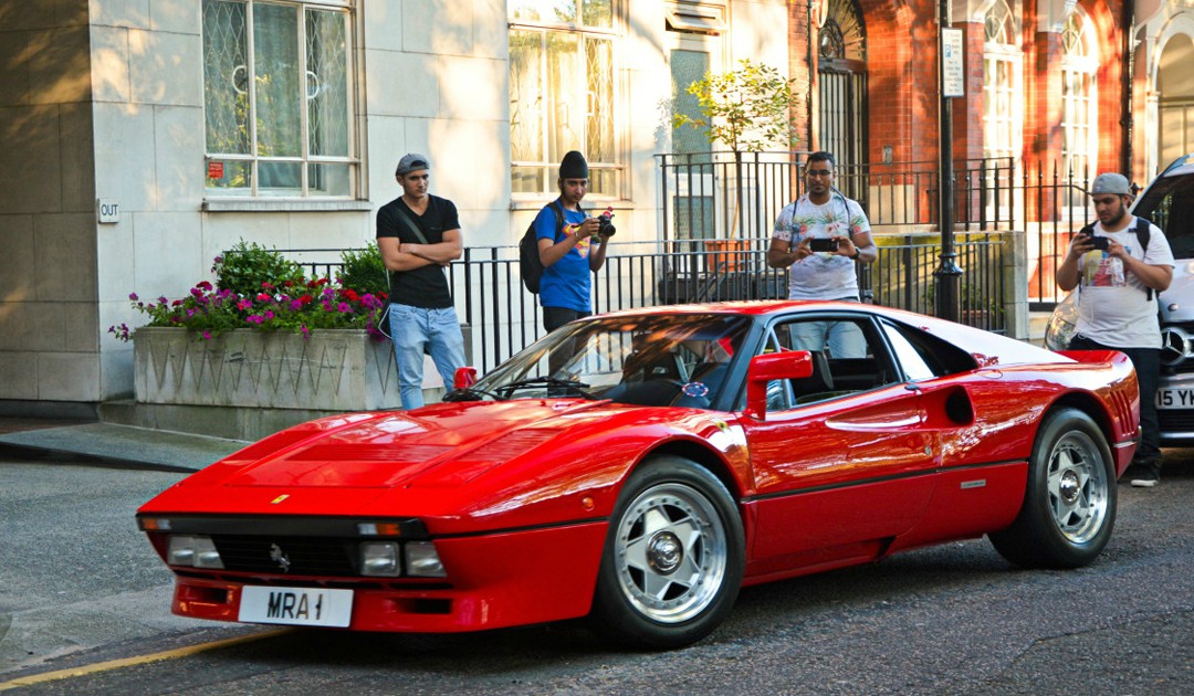 红色法拉利ferrari288gto