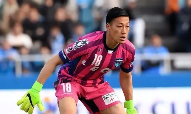 一个被乌龙球毁了一生的门将休闲区蓝鸢梦想 - Www.slyday.coM 一个被乌龙球毁了一生的门将休闲区蓝鸢梦想 - Www.slyday.coM