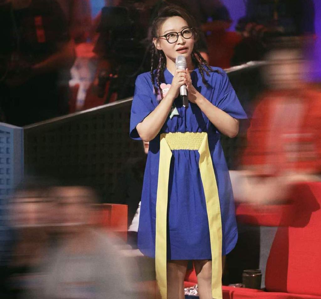 教师刘天池:嫁小两岁著名演员祖峰,十二年无子女,现在怎么样了休闲区蓝鸢梦想 - Www.slyday.coM 教师刘天池:嫁小两岁著名演员祖峰,十二年无子女,现在怎么样了休闲区蓝鸢梦想 - Www.slyday.coM