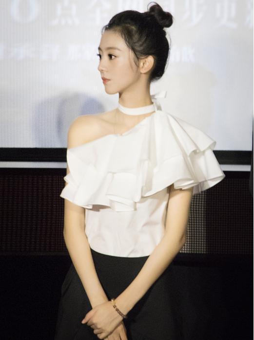 《遇见幸福》徐沐婵要火!95后演技可圈可点,戏里戏外穿衣洋气