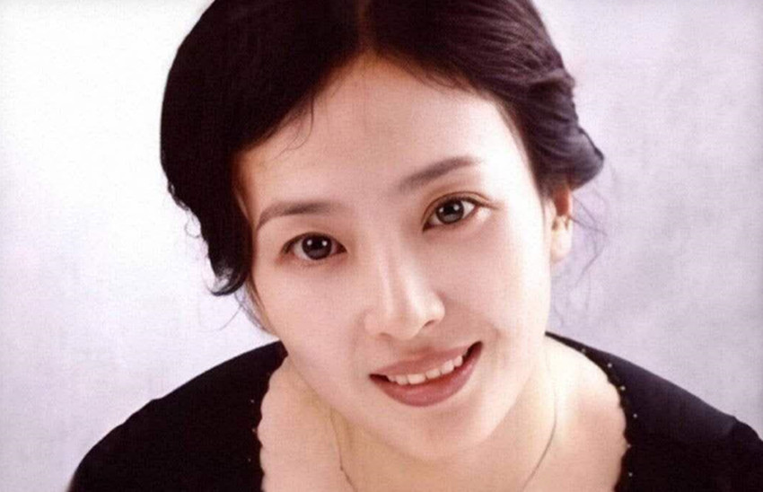 婚姻失败的刘晓丽为女儿付出了太多,网友:怪不得刘亦菲这么优秀