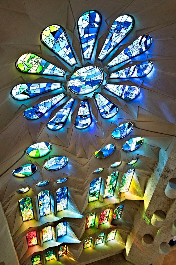 哥特式建筑丨玫瑰窗__财经头条