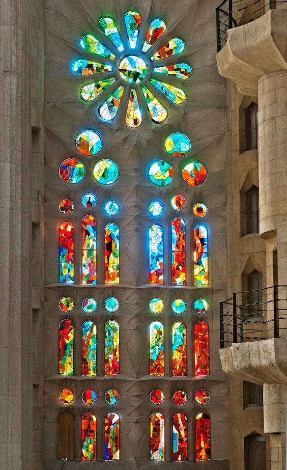 哥特式建筑丨玫瑰窗__财经头条