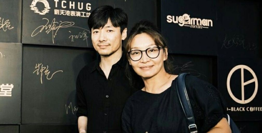 教师刘天池:嫁小两岁著名演员祖峰,十二年无子女,现在怎么样了休闲区蓝鸢梦想 - Www.slyday.coM 教师刘天池:嫁小两岁著名演员祖峰,十二年无子女,现在怎么样了休闲区蓝鸢梦想 - Www.slyday.coM