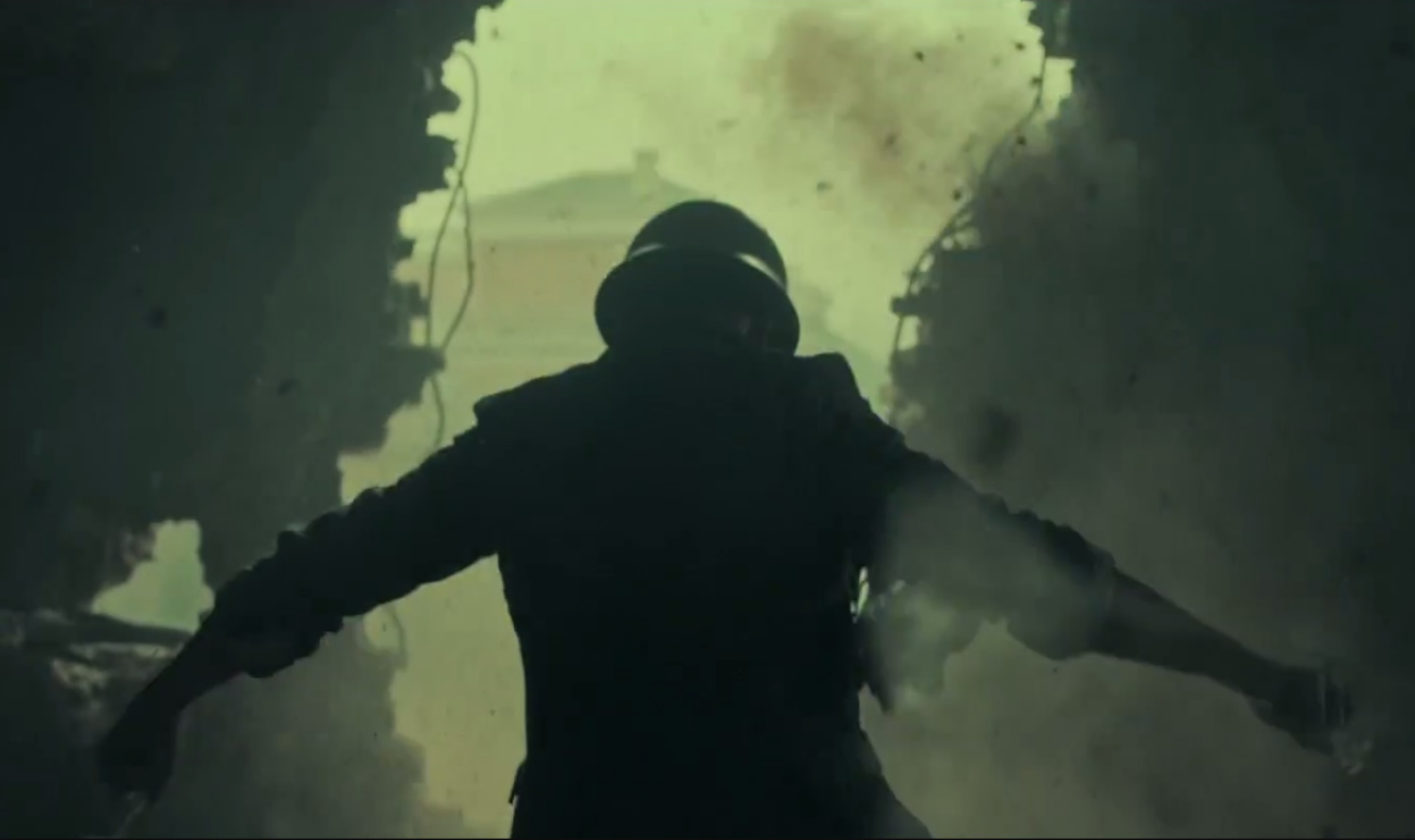 《八佰》填补一处空白,中国电影太需要一部优质的二战大片了