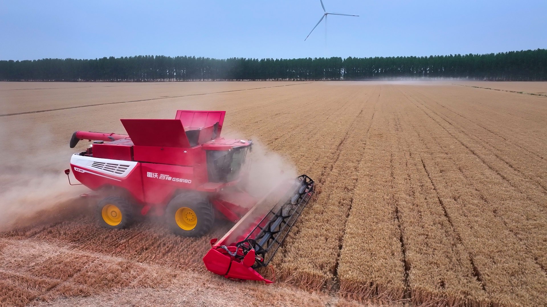 随着无人农机开展作业,各类作业数据在潍柴雷沃智慧农业管理平台上