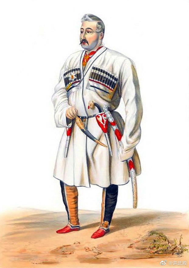 高加索地区民族服饰