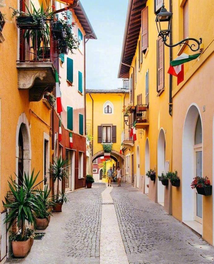 意大利托斯卡纳小镇真想在这里住到地老天荒