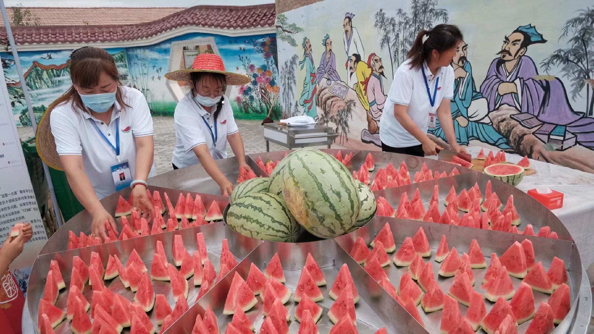 宁夏平罗沙漠西瓜节托起乡村振兴梦