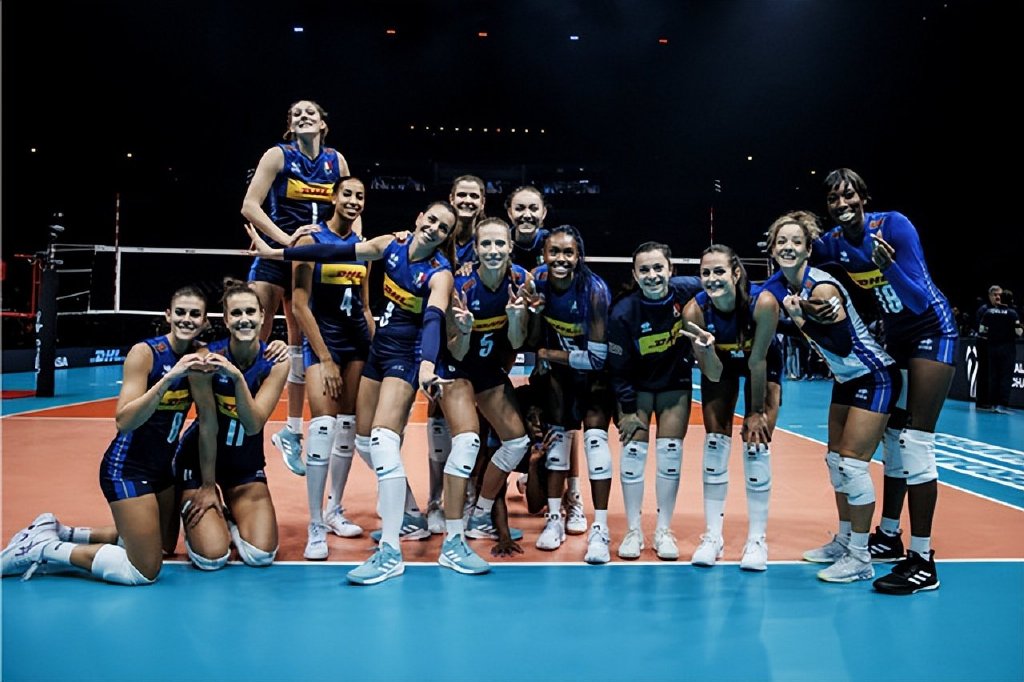 女排世界冠军3休闲区蓝鸢梦想 - Www.slyday.coM 女排世界冠军3休闲区蓝鸢梦想 - Www.slyday.coM