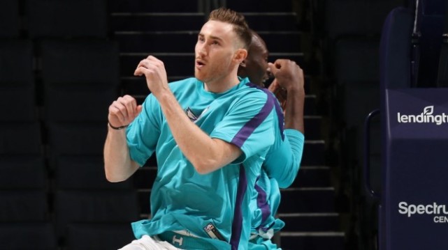 右小指撕脱性骨折!1.2亿先生又伤了,乔丹砸重金签下玻璃人?休闲区蓝鸢梦想 - Www.slyday.coM 右小指撕脱性骨折!1.2亿先生又伤了,乔丹砸重金签下玻璃人?休闲区蓝鸢梦想 - Www.slyday.coM