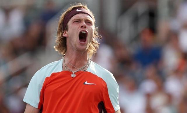 直落三盘横扫！卢布列夫轻取英国一哥，晋级美网八强静候纳达尔休闲区蓝鸢梦想 - Www.slyday.coM