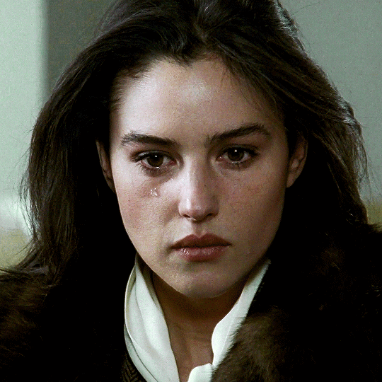 1991年电影情事里的莫妮卡贝鲁奇