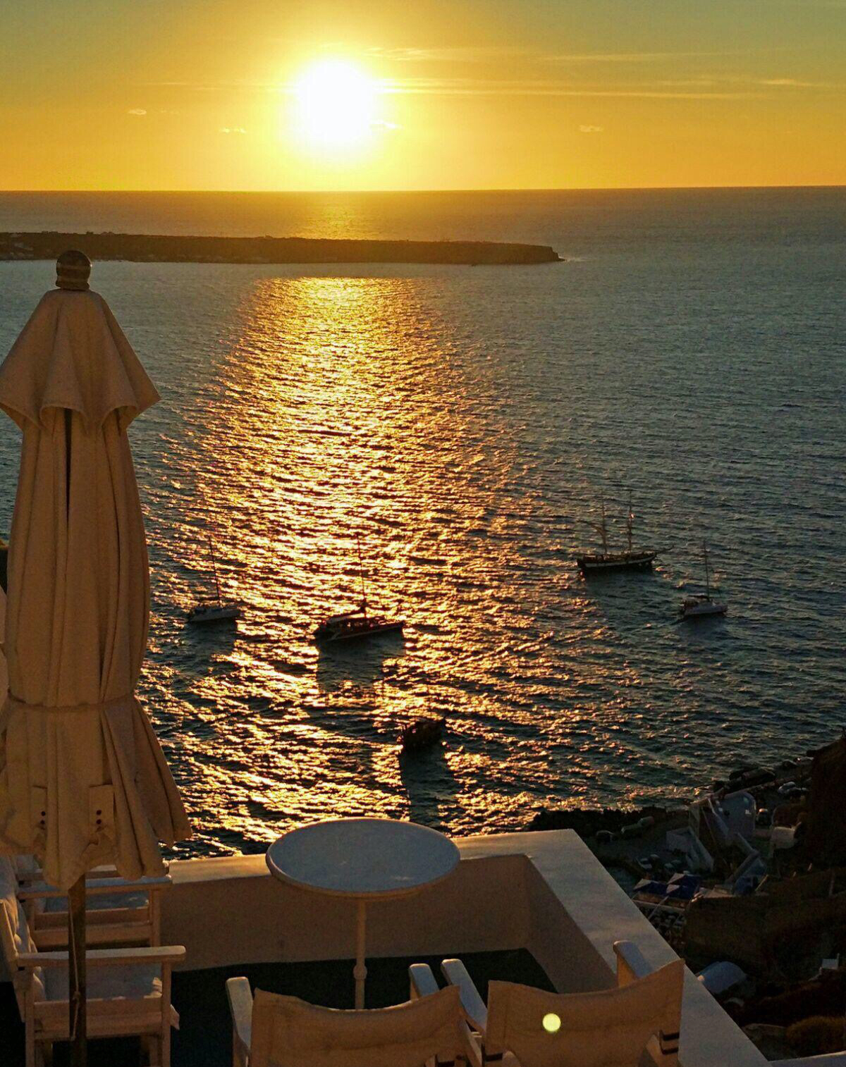 在爱琴海的黄昏迷醉,不愿醒来可好?__财经头条