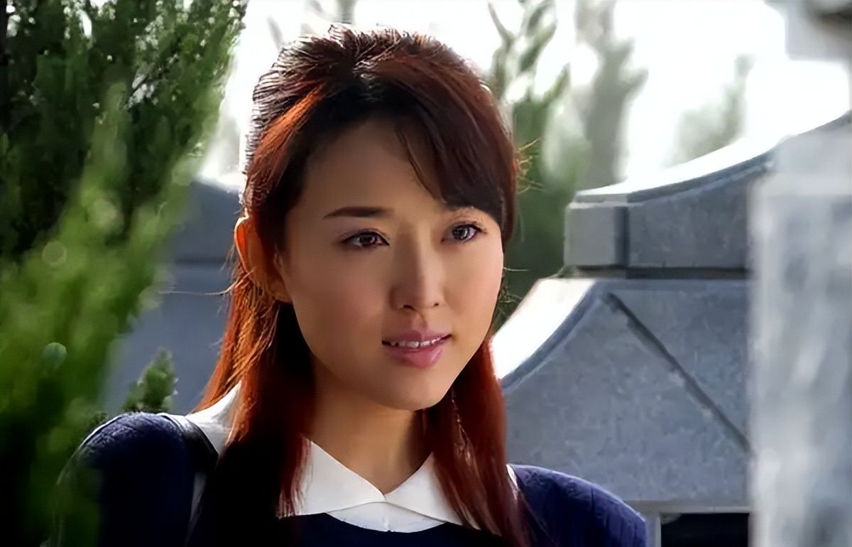 著名演员颜丹晨:我这辈子最正确的决定,就是44岁为小丈夫生儿子__财经