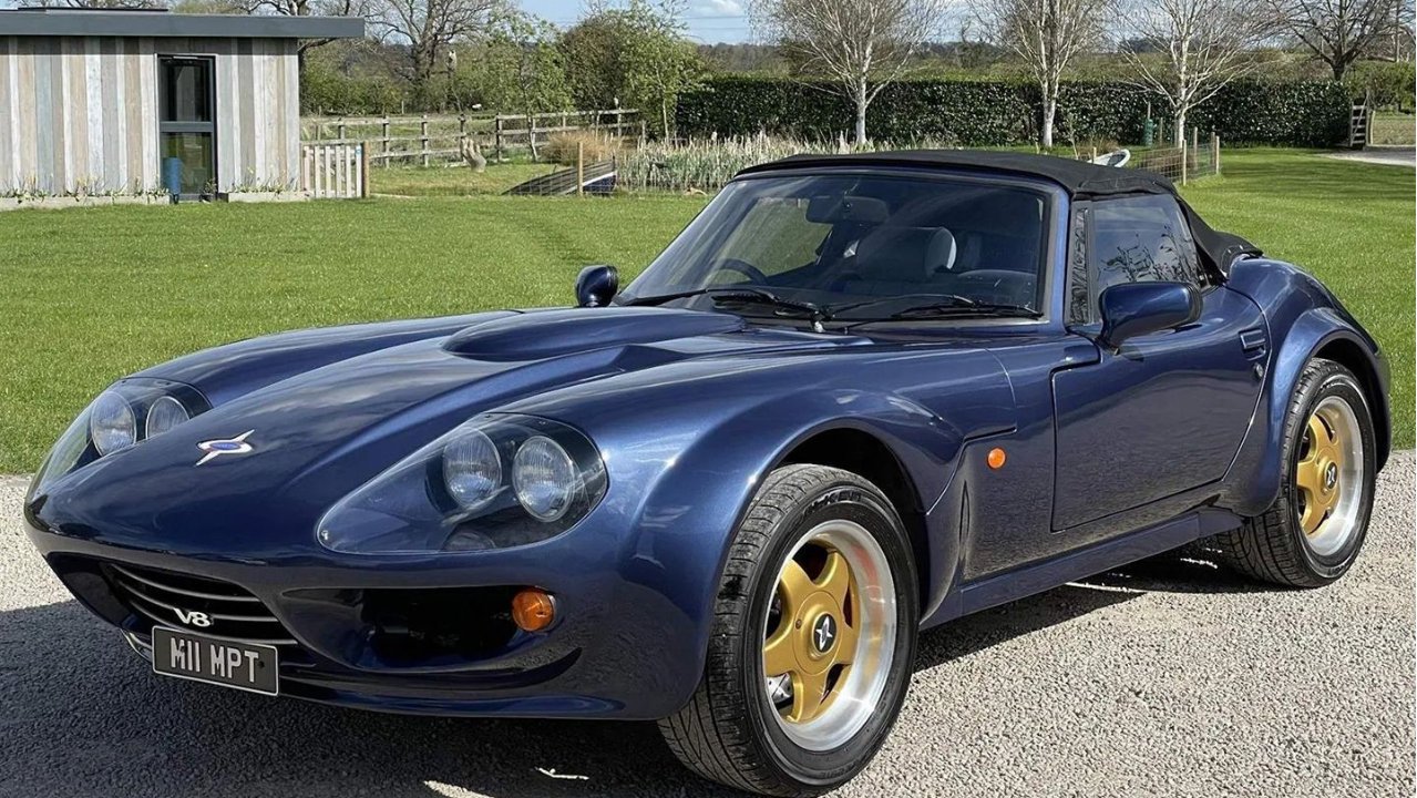 九十年代英国跑车制造的转型之作：Marcos Mantara